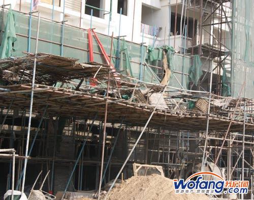 华府苑工程进度实景图(20101209)