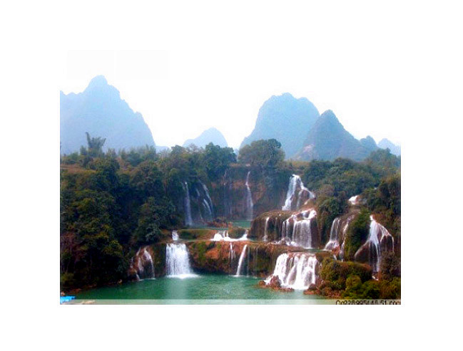 鲁泉家园风景图