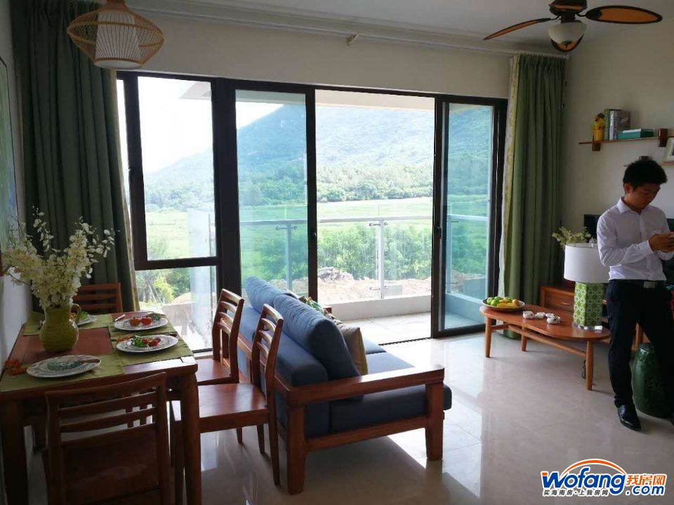 文昌 鲁能山海天海石滩叁号 精装别墅 一线海景